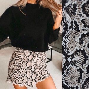 Snake Print Mini Skirt - Black & Cream